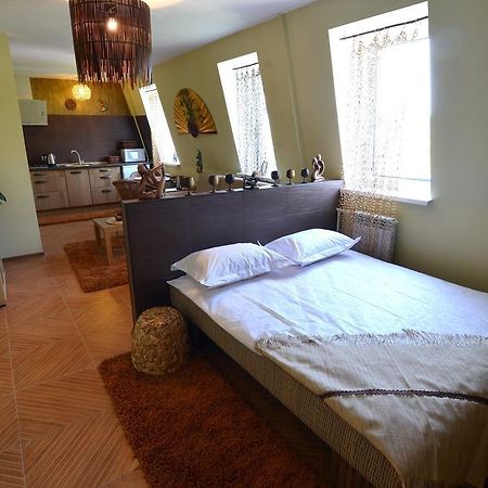 Dragomir Apartments Tcherkassy Chambre photo